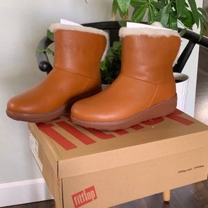 Fit Flop Mukluk III Ankle  Boots